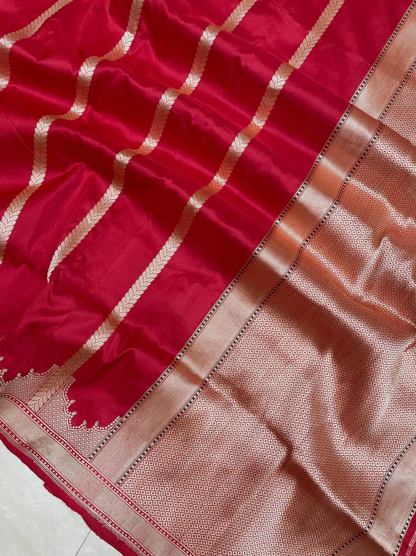 Banarasi Handloom Saree - All over Kadua work